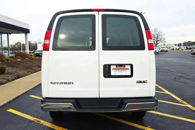 2025 GMC Savana Cargo RWD 2500 Regular Wheelbase Work Van