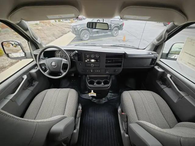 2025 GMC Savana Cargo RWD 2500 Regular Wheelbase Work Van