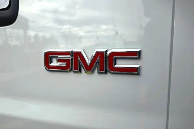 2025 GMC Savana Cargo RWD 2500 Regular Wheelbase Work Van