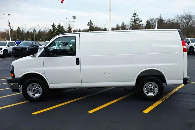 2025 GMC Savana Cargo RWD 2500 Regular Wheelbase Work Van