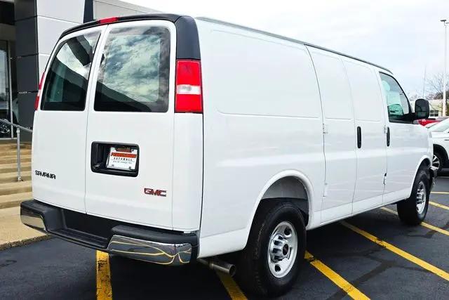 2025 GMC Savana Cargo RWD 2500 Regular Wheelbase Work Van