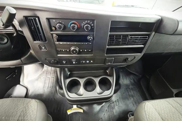 2025 GMC Savana Cargo RWD 2500 Regular Wheelbase Work Van