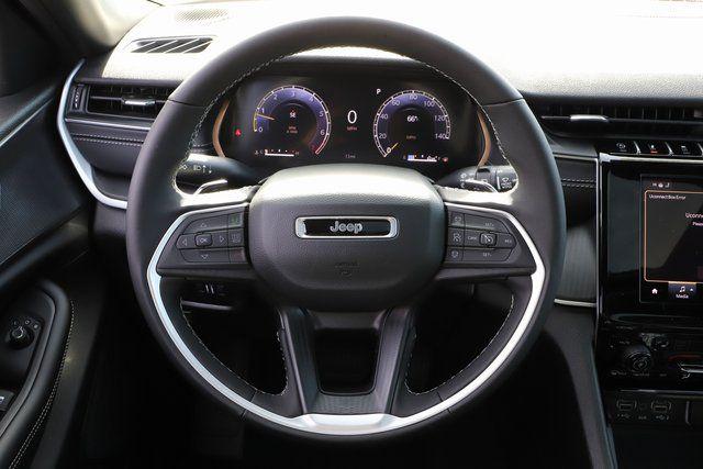 2025 Jeep Grand Cherokee Laredo X