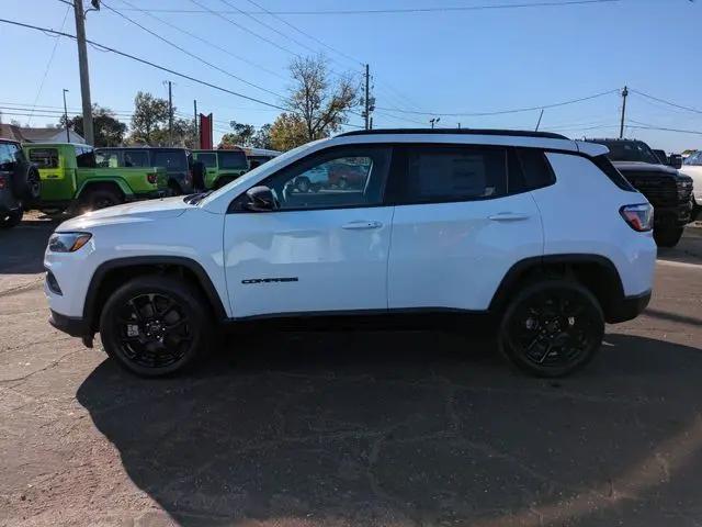 2026 Jeep Compass Latitude Altitude