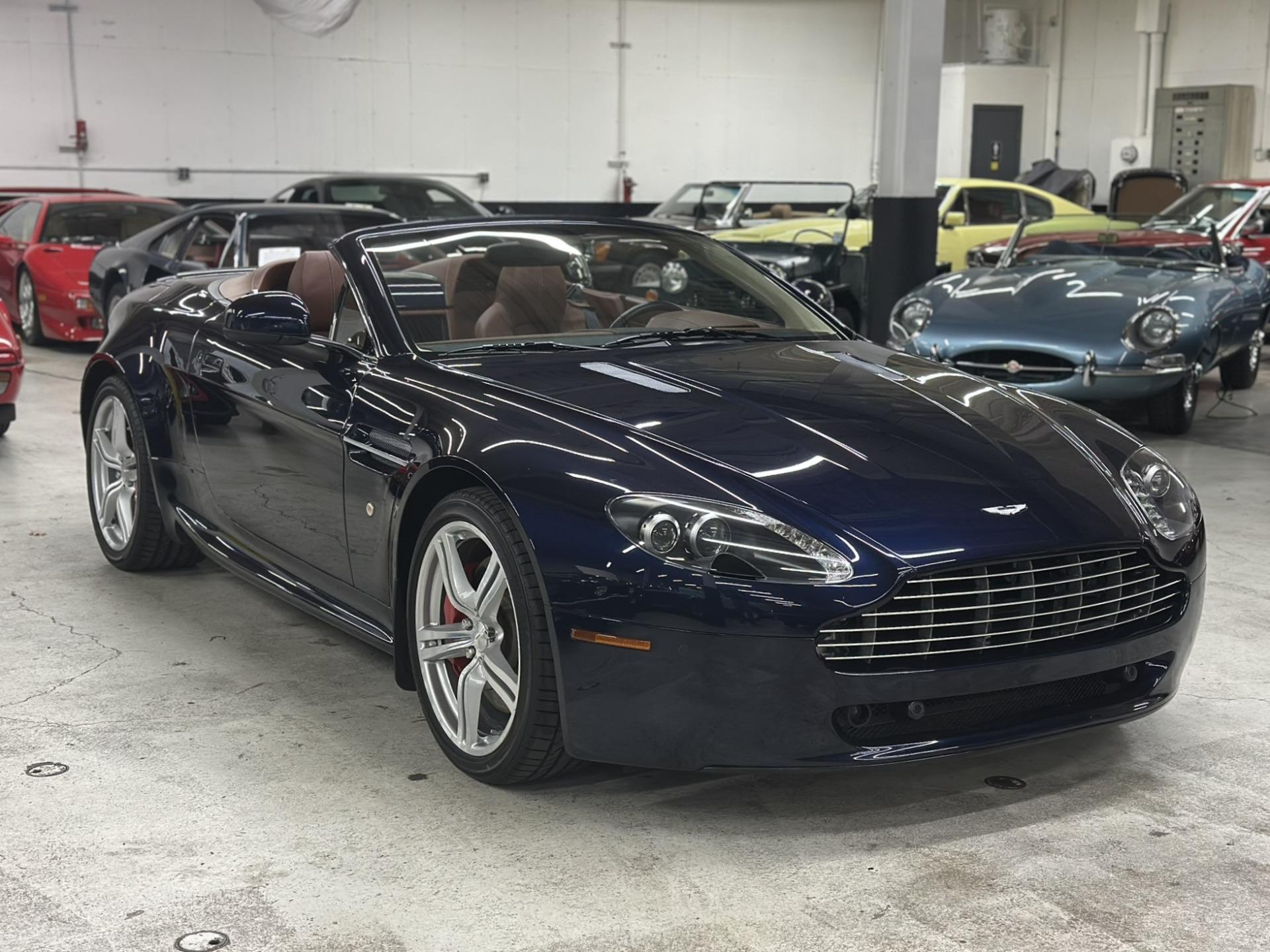 /2010 Aston-Martin V8-Vantage