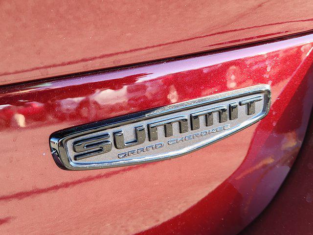 2025 Jeep Grand Cherokee L Summit 4x4