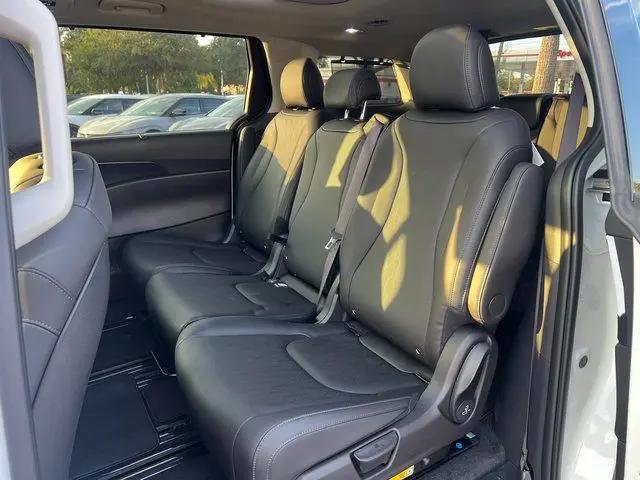 2026 Kia Carnival MPV SX