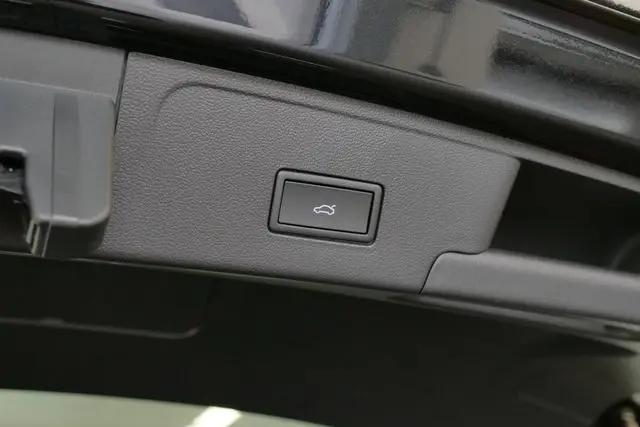 2026 Volkswagen Atlas Cross Sport SEL