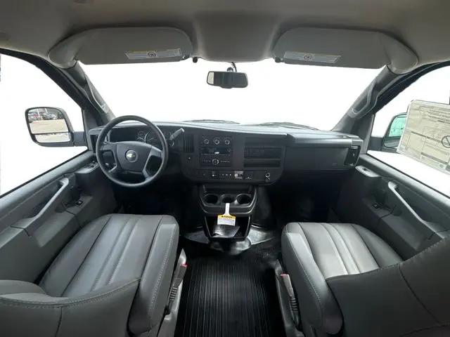 2025 Chevrolet Express Cargo Van RWD 2500 Regular Wheelbase WT