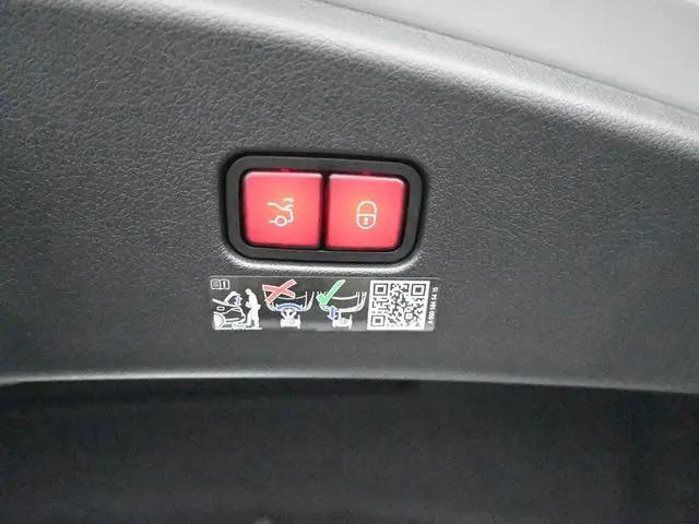 2026 Mercedes-Benz E-CLASS E 300 CLE 300