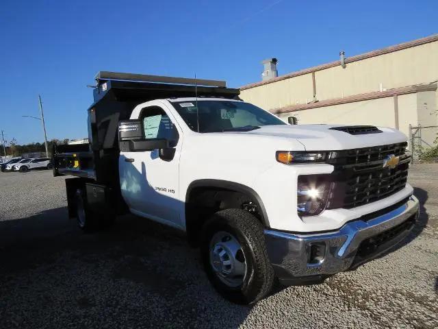 2025 Chevrolet Silverado 3500HD Work Truck