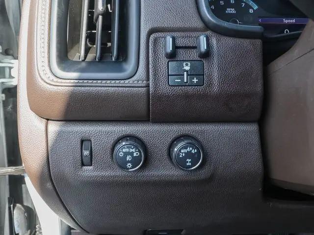 2021 GMC Canyon 4WD Crew Cab Short Box Denali