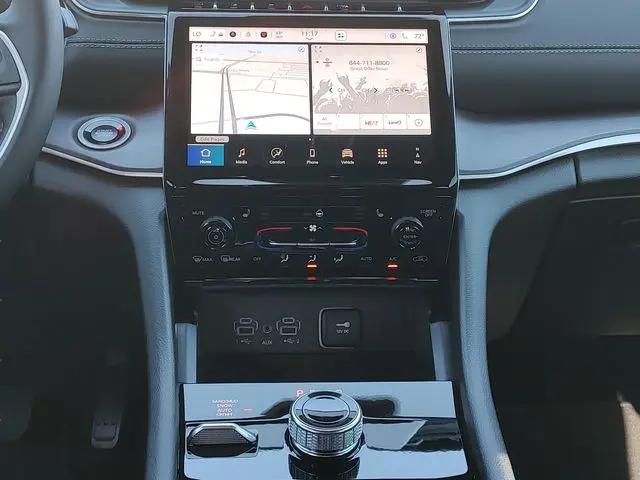 2025 Jeep Grand Cherokee Limited 4x4