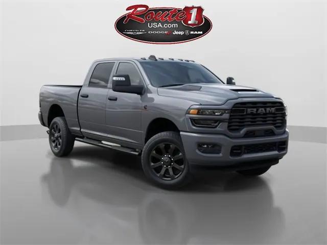 2026 RAM Ram 2500 RAM 2500 BLACK EXPRESS CREW CAB 4X4 64 BOX