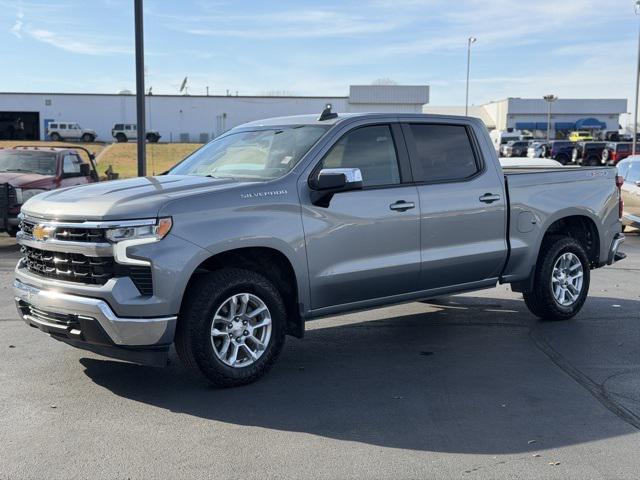 2023 Chevrolet Silverado 1500 4WD Crew Cab Short Bed LT with 2FL