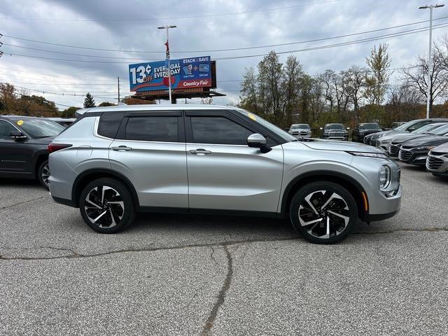 2023 Mitsubishi Outlander SE 2.5 S-AWC 2023 Mitsubishi Outlander SE 2.5 S-AWC