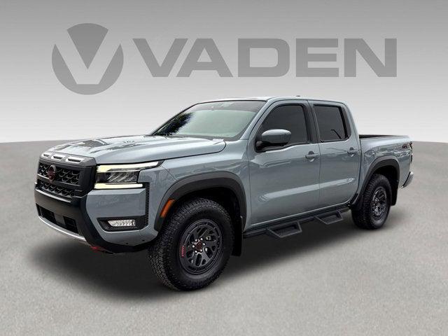 2025 Nissan Frontier Crew Cab PRO-4X 4x4 2025 Nissan Frontier Crew Cab PRO-4X 4x4