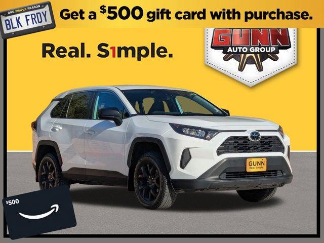 2022 Toyota RAV4 LE 2022 Toyota RAV4 LE