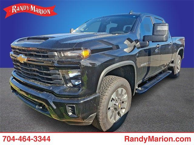 2025 Chevrolet Silverado 2500HD 4WD Crew Cab Standard Bed Custom