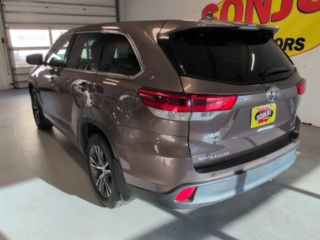 2018 Toyota Highlander LE