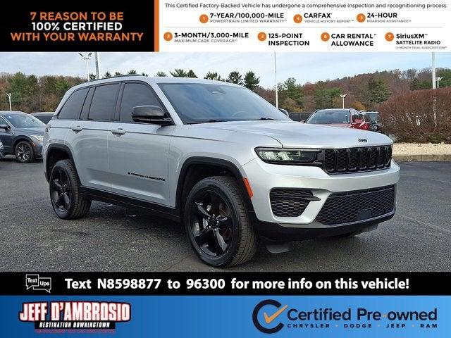2022 Jeep Grand Cherokee Altitude 4x4 2022 Jeep Grand Cherokee Altitude 4x4