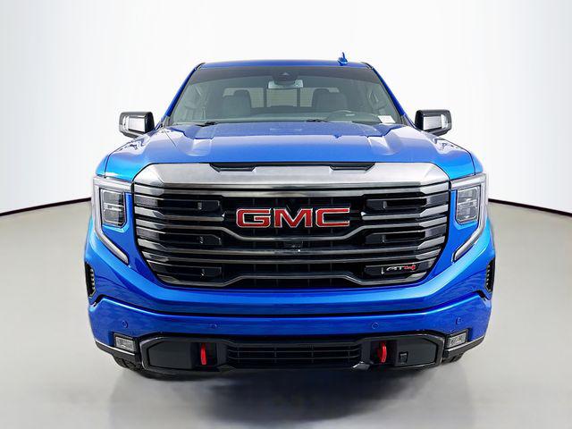 2023 GMC Sierra 1500 4WD Crew Cab Short Box AT4 2023 GMC Sierra 1500 4WD Crew Cab Short Box AT4