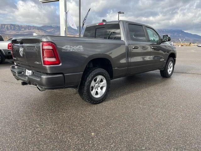 2020 RAM 1500 Big Horn Crew Cab 4x4 64 Box