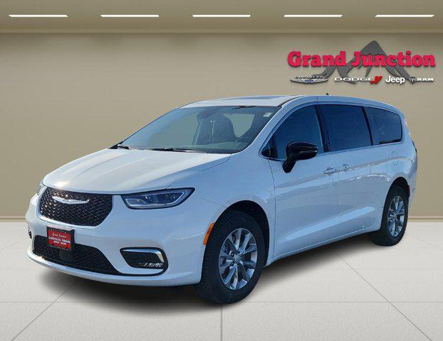 2026 Chrysler Pacifica Limited AWD