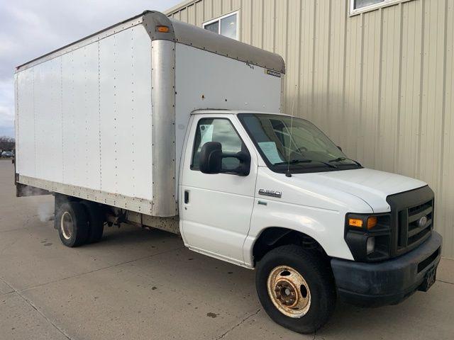 2012 Ford E-350 Cutaway Base