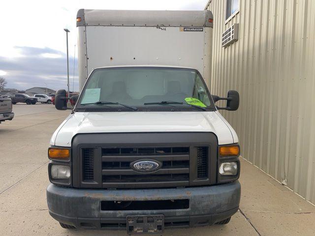 2012 Ford E-350 Cutaway Base