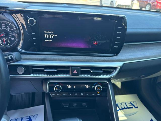 2023 Kia K5 EX