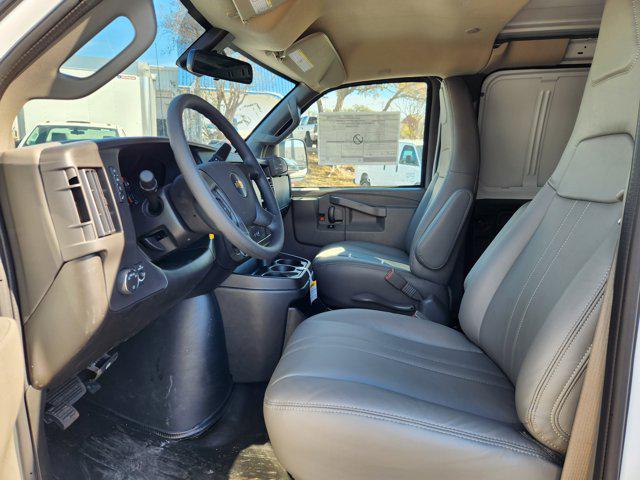 2025 Chevrolet Express Cargo Van RWD 2500 Regular Wheelbase WT