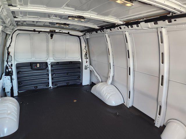 2025 Chevrolet Express Cargo Van RWD 2500 Regular Wheelbase WT