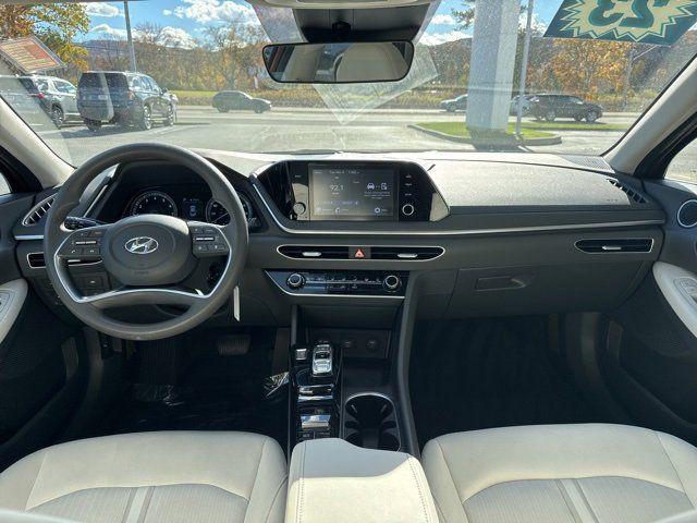 2023 Hyundai Sonata SE