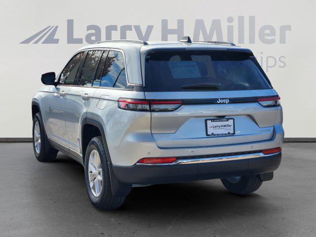 2025 Jeep Grand Cherokee Laredo X 4x4