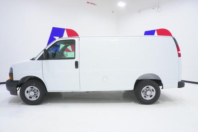 2025 Chevrolet Express Cargo Van RWD 2500 Regular Wheelbase WT
