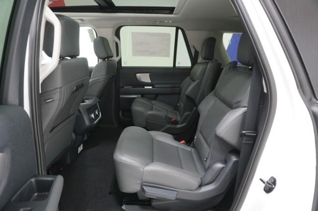 2025 Ford Expedition Active MAX