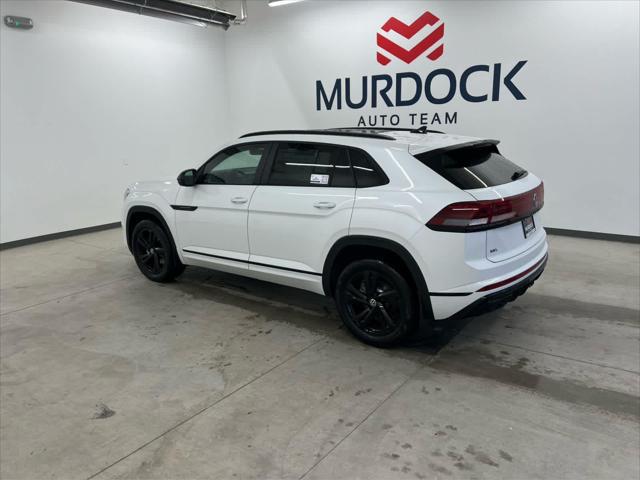 2026 Volkswagen Atlas Cross Sport SEL R-Line Black
