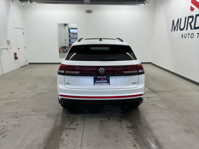 2026 Volkswagen Atlas Cross Sport SEL R-Line Black