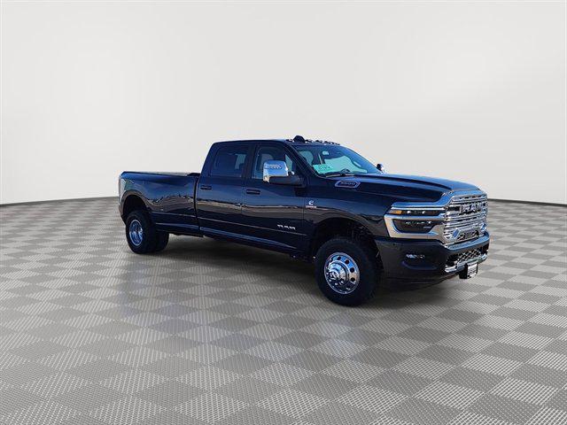 2026 RAM Ram 3500 RAM 3500 LARAMIE CREW CAB 4X4 8 BOX