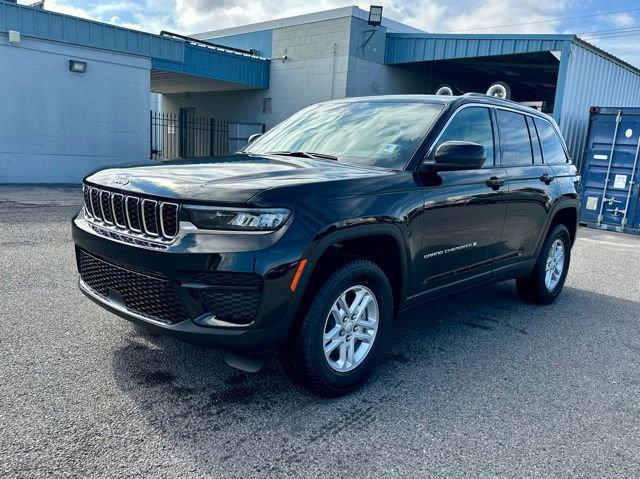 2025 Jeep Grand Cherokee GRAND CHEROKEE LAREDO 4X2