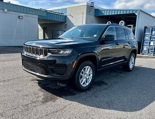 2025 Jeep Grand Cherokee GRAND CHEROKEE LAREDO X 4X2 2025 Jeep Grand Cherokee GRAND CHEROKEE LAREDO X 4X2