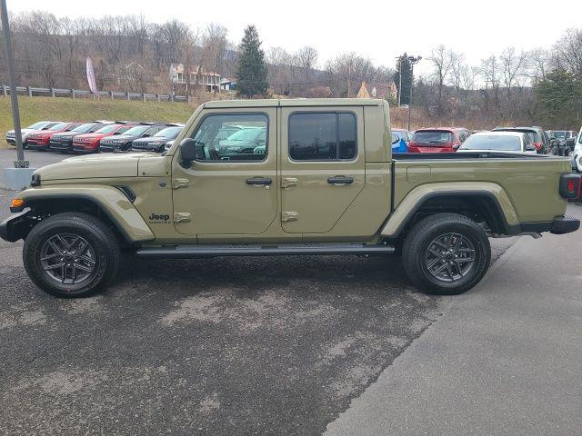 2026 Jeep Gladiator GLADIATOR SPORT S 4X4