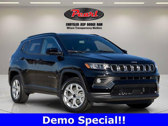 2026 Jeep Compass COMPASS LATITUDE 4X4