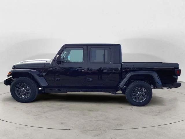2026 Jeep Gladiator GLADIATOR SPORT S 4X4
