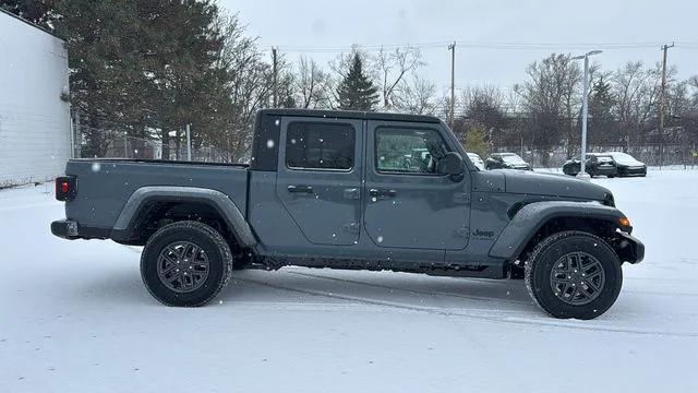 2026 Jeep Gladiator Sport S