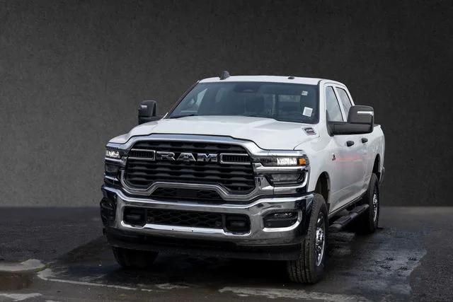 2026 RAM Ram 2500 RAM 2500 TRADESMAN CREW CAB 4X4 64 BOX