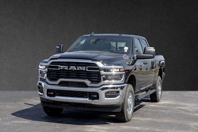 2026 RAM Ram 2500 RAM 2500 TRADESMAN CREW CAB 4X4 64 BOX