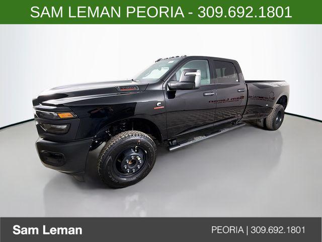 2026 RAM Ram 3500 RAM 3500 TRADESMAN CREW CAB 4X4 8 BOX
