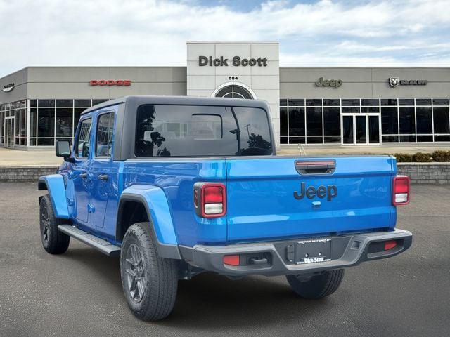 2026 Jeep Gladiator GLADIATOR SPORT S 4X4 2026 Jeep Gladiator GLADIATOR SPORT S 4X4
